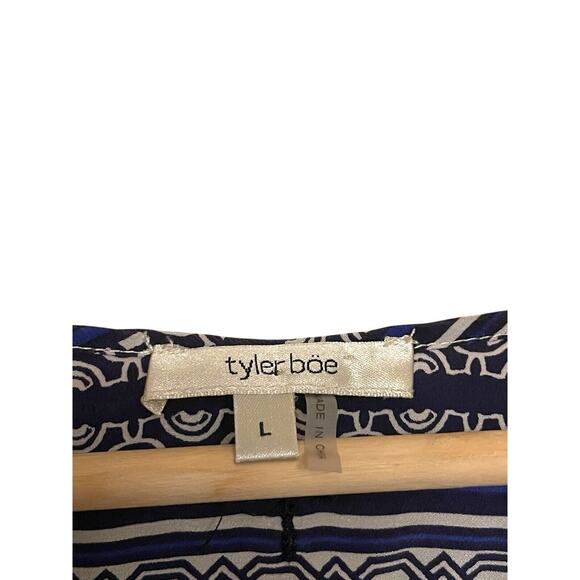 Tyler Boe 100% Silk Blouse‎ Top Women Size Large Blue White Tassels Boho Flowy - Picture 4 of 6